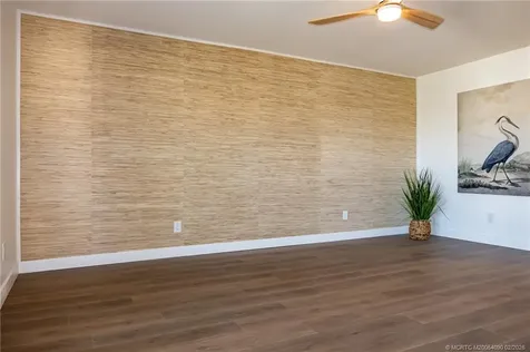 162 SE Saint Lucie Boulevard Stuart FL 34996