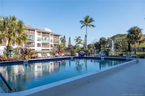 162 SE Saint Lucie Boulevard Stuart FL 34996