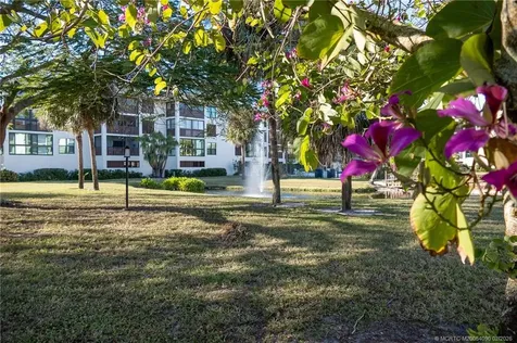 162 SE Saint Lucie Boulevard Stuart FL 34996