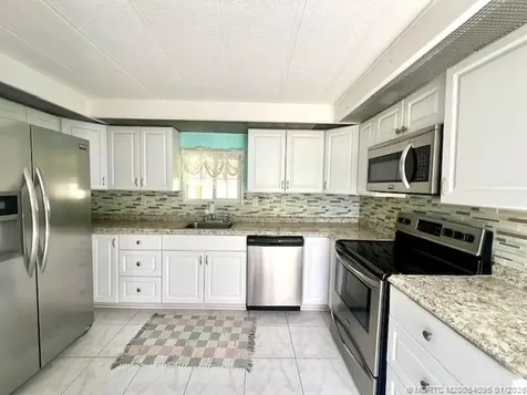 4169 70th Lane N West Palm Beach FL 33404