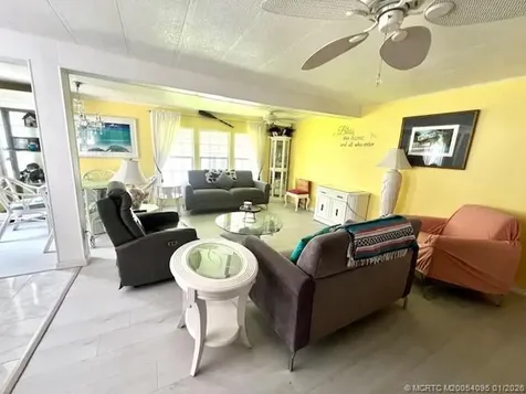 4169 70th Lane N West Palm Beach FL 33404