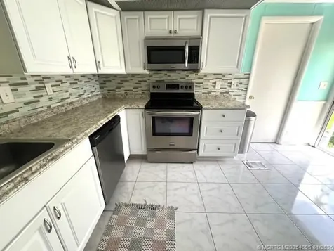 4169 70th Lane N West Palm Beach FL 33404