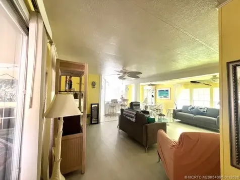 4169 70th Lane N West Palm Beach FL 33404