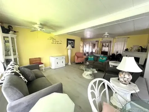 4169 70th Lane N West Palm Beach FL 33404