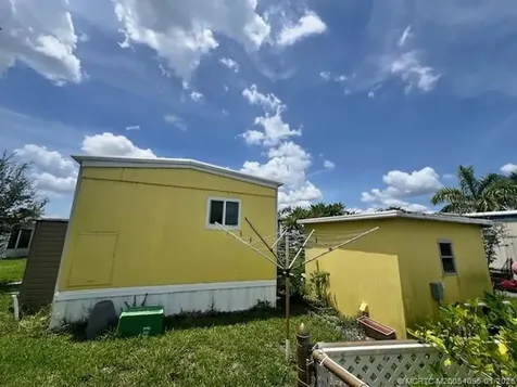 4169 70th Lane N West Palm Beach FL 33404