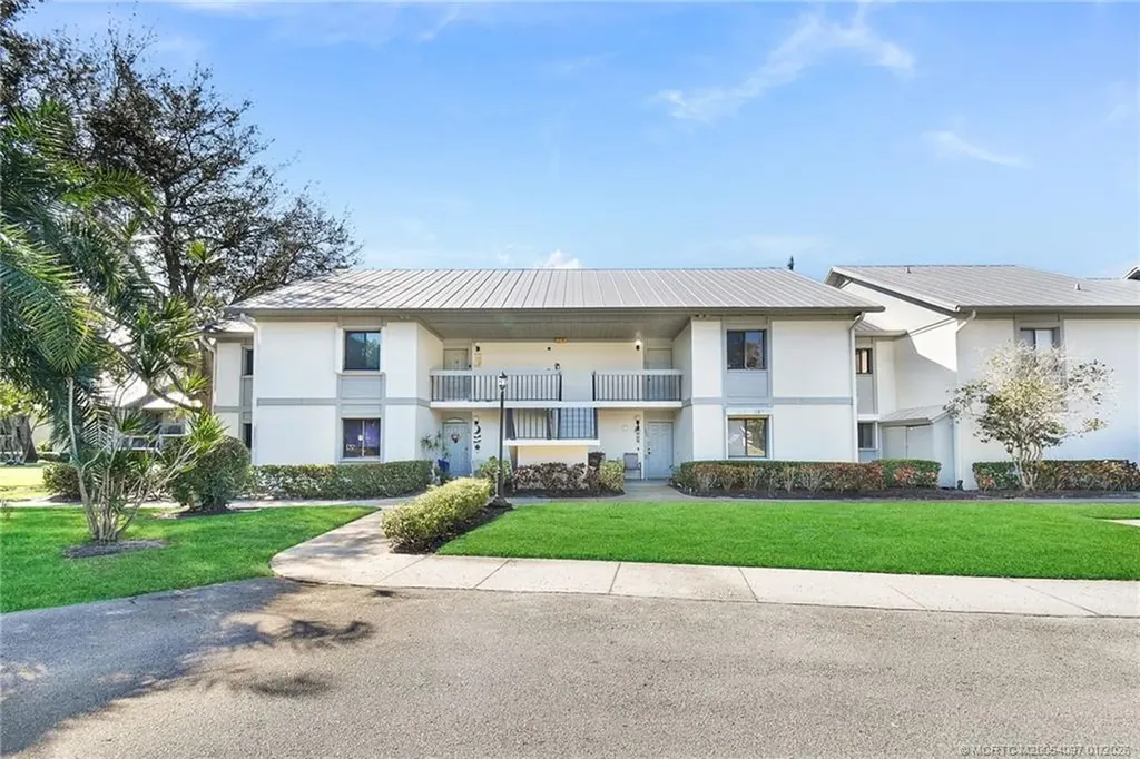 2216 NW 22nd Avenue Stuart FL 34994