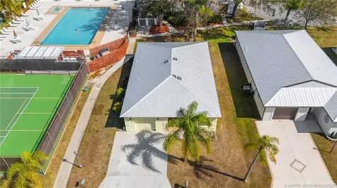 8 Santa Maria Court Port St Lucie FL 34952