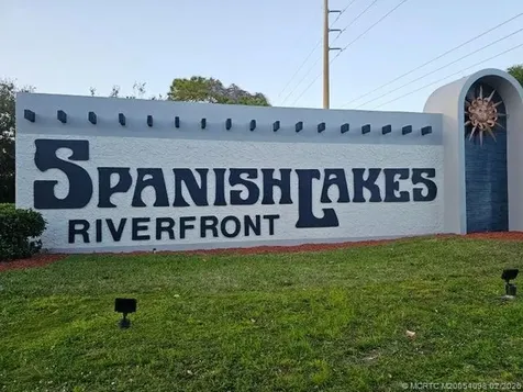 8 Santa Maria Court Port St Lucie FL 34952