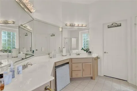 3640 NW Royal Oak Drive Jensen Beach FL 34957