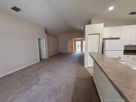 8998 SW Bonneville Drive Stuart FL 34997