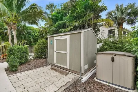 1642 Thumb Point Drive Fort Pierce FL 34949