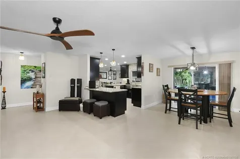 1642 Thumb Point Drive Fort Pierce FL 34949