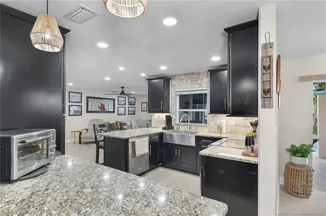 1642 Thumb Point Drive Fort Pierce FL 34949