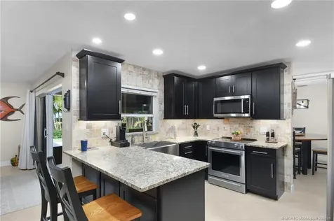 1642 Thumb Point Drive Fort Pierce FL 34949