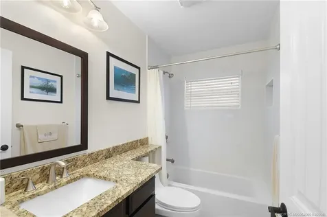 1642 Thumb Point Drive Fort Pierce FL 34949