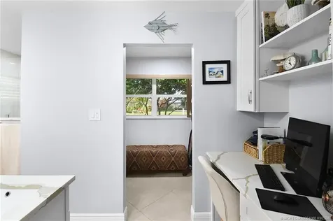 1642 Thumb Point Drive Fort Pierce FL 34949