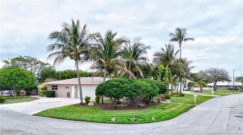 1642 Thumb Point Drive Fort Pierce FL 34949