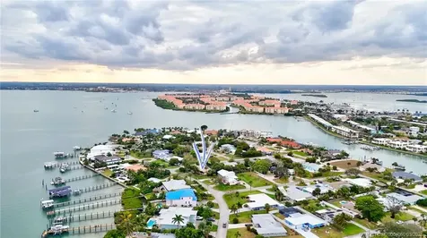 1642 Thumb Point Drive Fort Pierce FL 34949