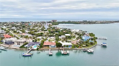 1642 Thumb Point Drive Fort Pierce FL 34949