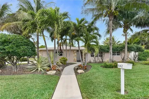 1642 Thumb Point Drive Fort Pierce FL 34949
