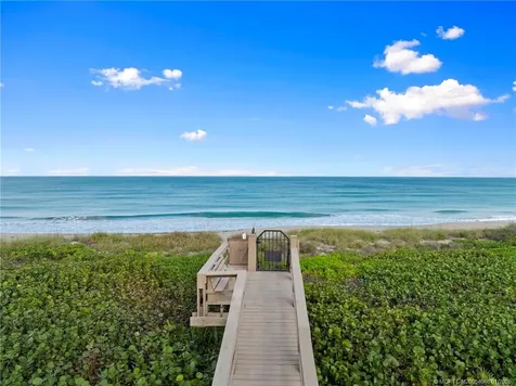 4751 NE Ocean Boulevard Jensen Beach FL 34957