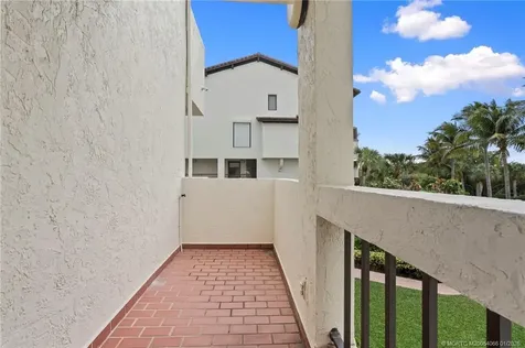 4751 NE Ocean Boulevard Jensen Beach FL 34957