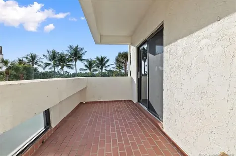4751 NE Ocean Boulevard Jensen Beach FL 34957
