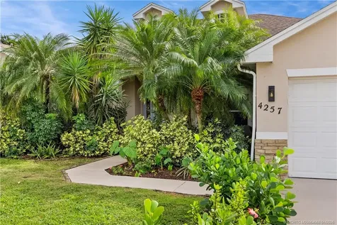 4257 SW Winslow Street Port St Lucie FL 34953