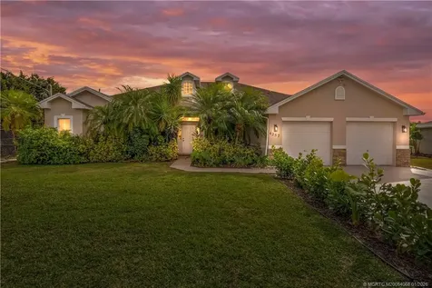 4257 SW Winslow Street Port St Lucie FL 34953