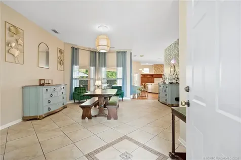 4257 SW Winslow Street Port St Lucie FL 34953