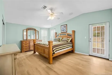 8004 Long Drive Port St Lucie FL 34952
