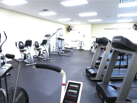 8004 Long Drive Port St Lucie FL 34952