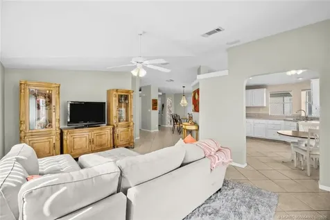 8004 Long Drive Port St Lucie FL 34952