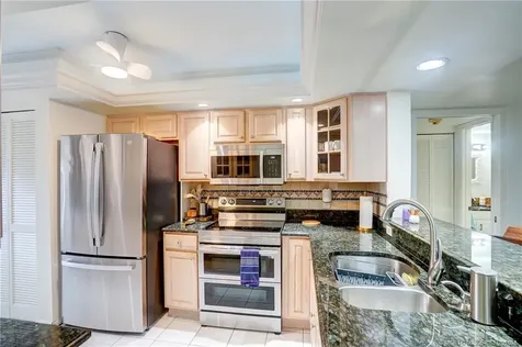10 NE Plantation Road Stuart FL 34996