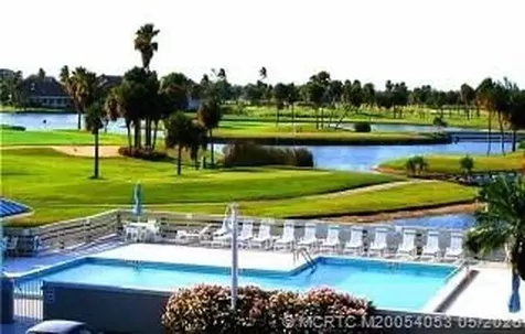 10 NE Plantation Road Stuart FL 34996