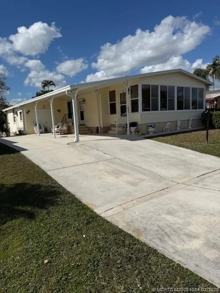 8203 E Bitterbush Lane Port St Lucie FL 34952