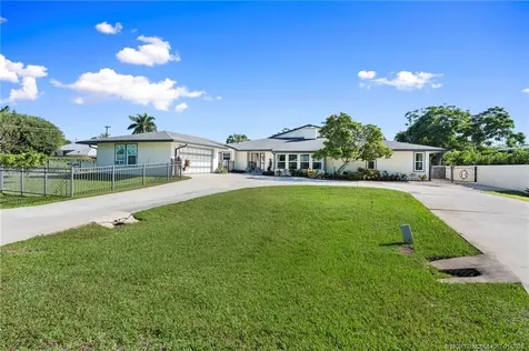 4599 SE Halston Court Stuart FL 34997