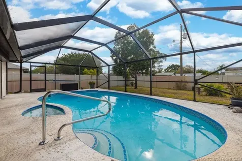 160 SE Duxbury Avenue Port St Lucie FL 34983