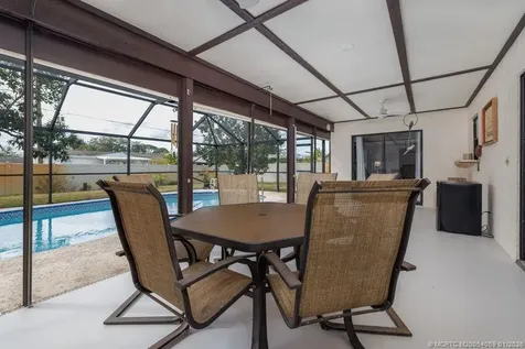 160 SE Duxbury Avenue Port St Lucie FL 34983