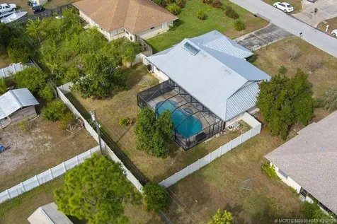 160 SE Duxbury Avenue Port St Lucie FL 34983