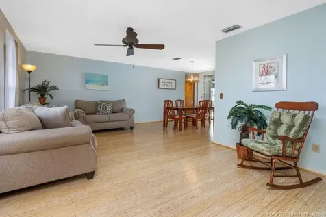 160 SE Duxbury Avenue Port St Lucie FL 34983
