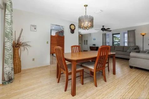 160 SE Duxbury Avenue Port St Lucie FL 34983
