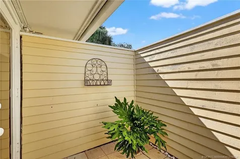 5253 SE Club Way Stuart FL 34997