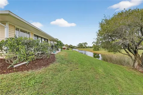 5253 SE Club Way Stuart FL 34997