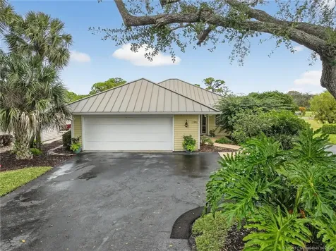 5253 SE Club Way Stuart FL 34997
