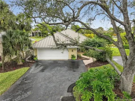 5253 SE Club Way Stuart FL 34997
