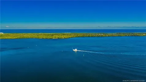 1030 Us 1 Highway North Palm Beach FL 33408