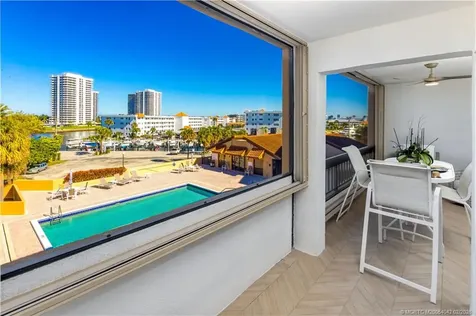 1030 Us 1 Highway North Palm Beach FL 33408