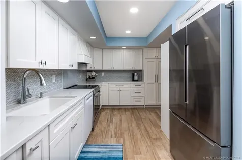 1030 Us 1 Highway North Palm Beach FL 33408