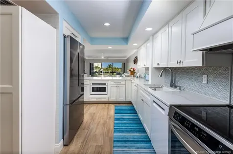 1030 Us 1 Highway North Palm Beach FL 33408